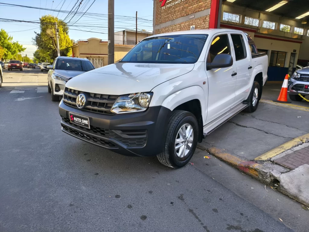 Volkswagen Amarok Trendline 2.0TDI 4x2 2023 05